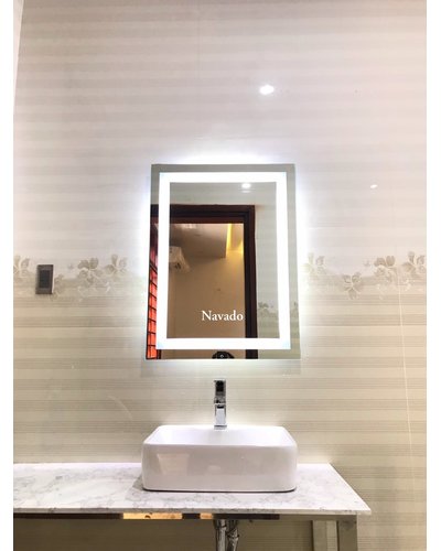 Gương đèn led phòng tắm chữ nhật 50 x 70cm