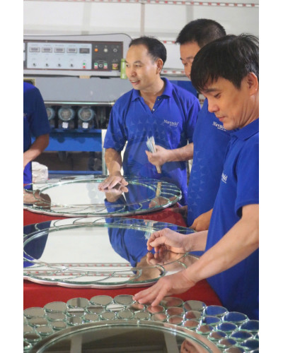 Gương trang điểm inox mạ vàng NAV 3008D IN