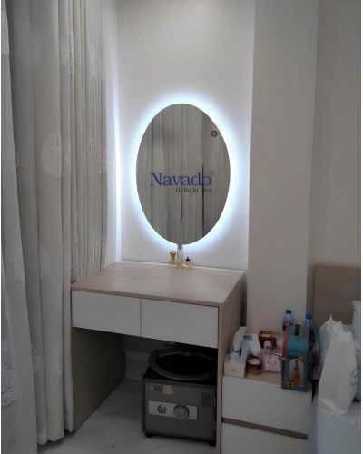 Gương trang điểm hình Oval đèn led NAV 1014C