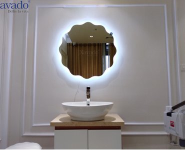 Thiết kế gương đèn led cho phòng tắm chung cư